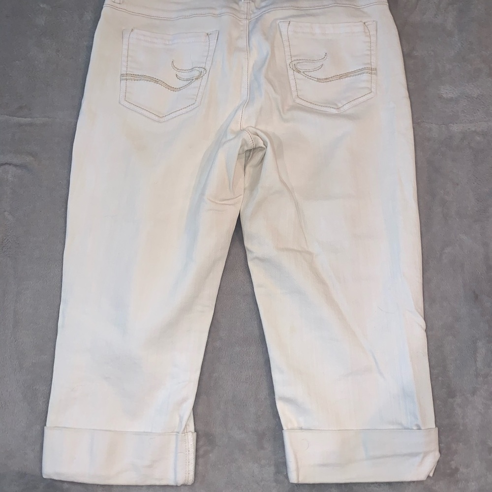Jeans - Picture 4 of 5